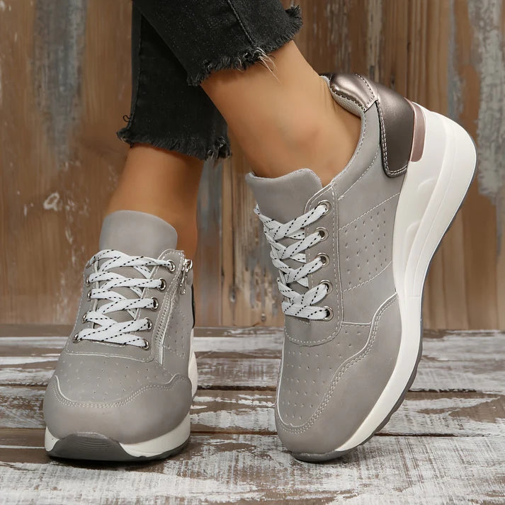 Functionele Trendy Schoenen | Livia