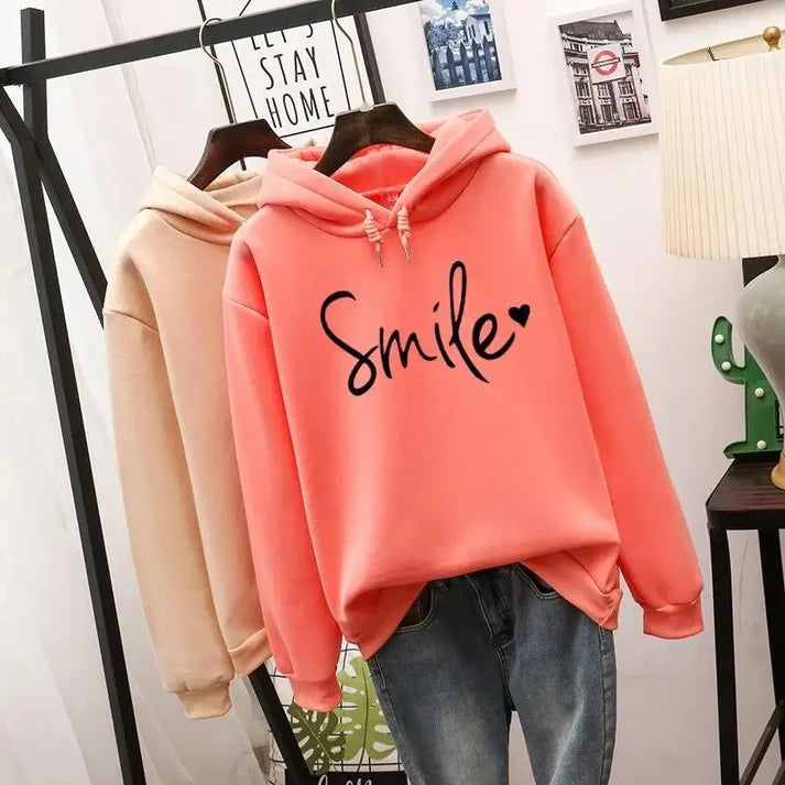 Comfortabele "Smile" Graphic Hoodie | Ottelien Hoodie