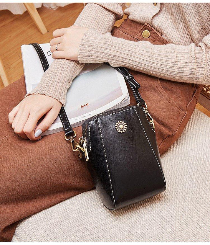 Mini Leren Crossbody Tas met Bloemaccent | Mila Handtas